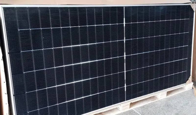 A+ Original Jinko N-Type TOPCon Mono Bifacial Solar Panels 590 watts 8