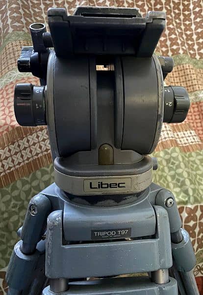 Tripods & Accessories: ICON, LIBEK, KINGJOY, Apkina, Winten, Kato 8