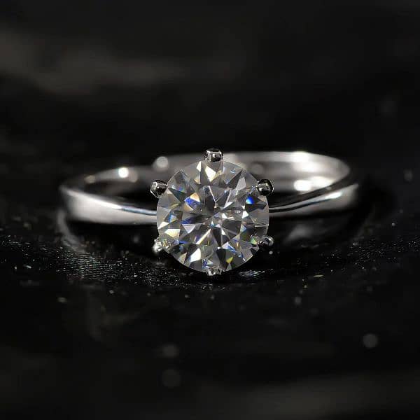 18 K White Gold /Diamond Ring/Silver Moissanite/Ring 1