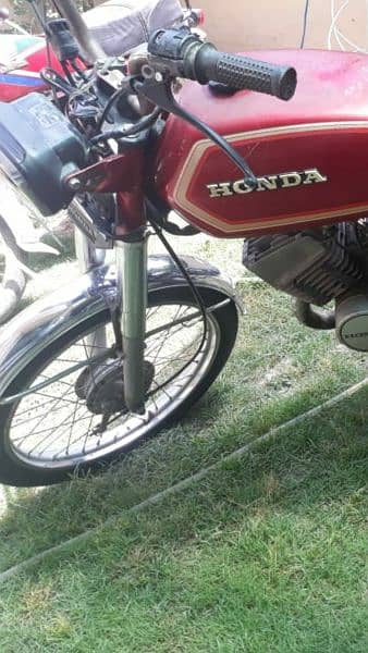 used spare parts of bikes and vespa 11