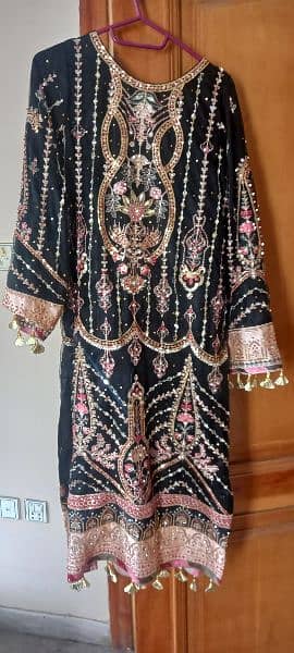 Gulaal branded dress available  for sale stitched 5