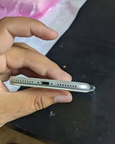 iPhone 8plus 64gb Pta approved 1