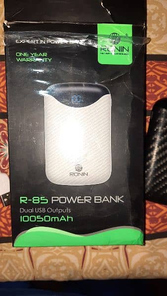 Ronin 10,000 mah fast charging power bank 2