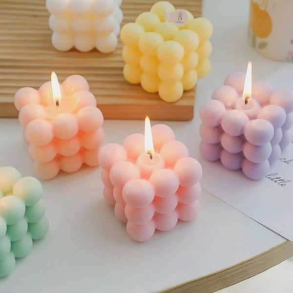 Scented 3×3 Bubble candle 7