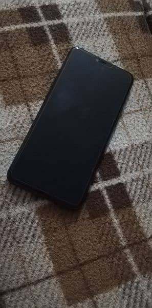 Realme C1 2GB, 16GB 3