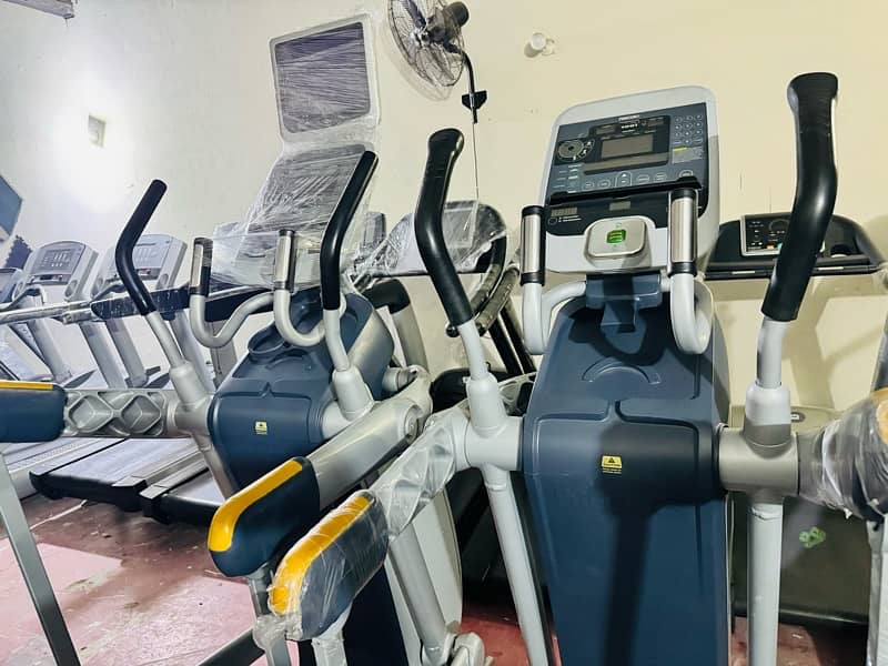 exercise Gym machines Cardio strength available 14