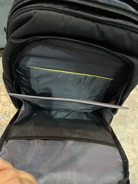 Targus 15.6" Revolution Checkpoint-Friendly Backpack 4