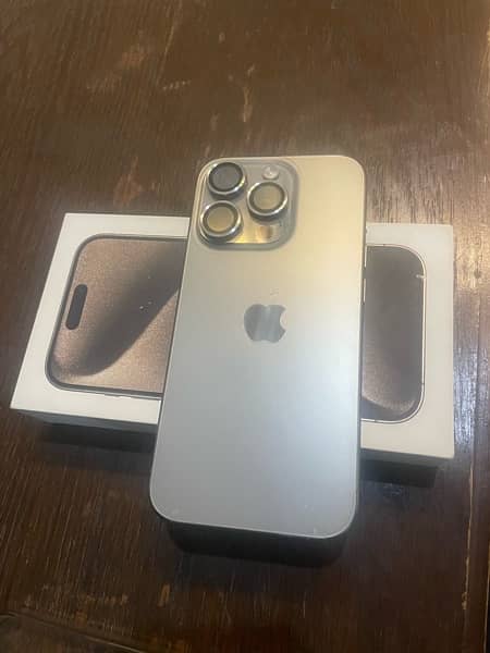 Iphone 15 pro 256GB 1