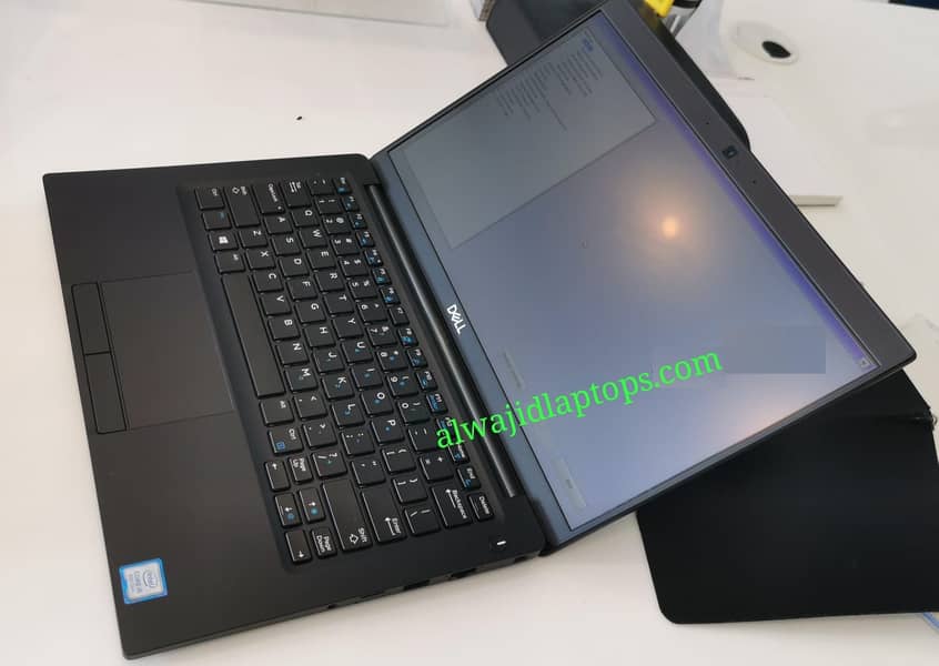 Dell Latitude 7390 Core i5 8th Generation 8GB DDR4 Ram / 256GB SSD 0