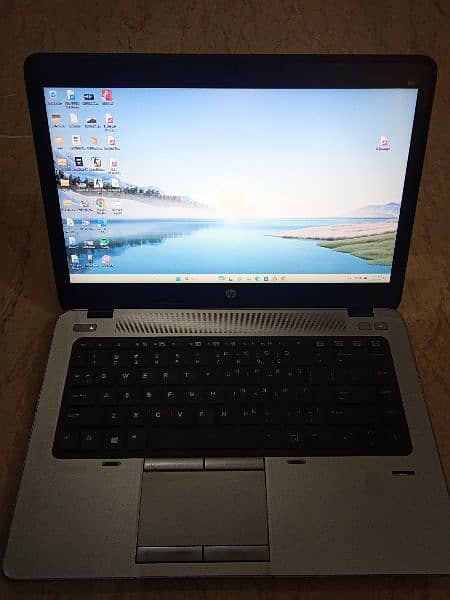 Urgent sale  HP laptop core i5 5th gen 8