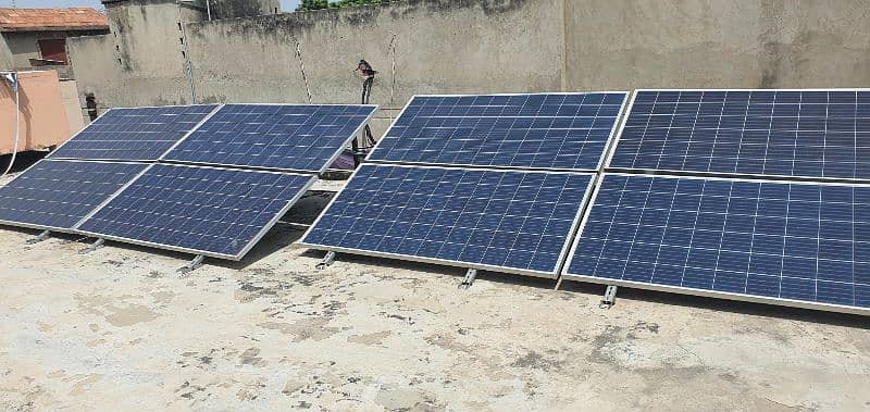 325 waat to 335 waat solar panels for sale. 1