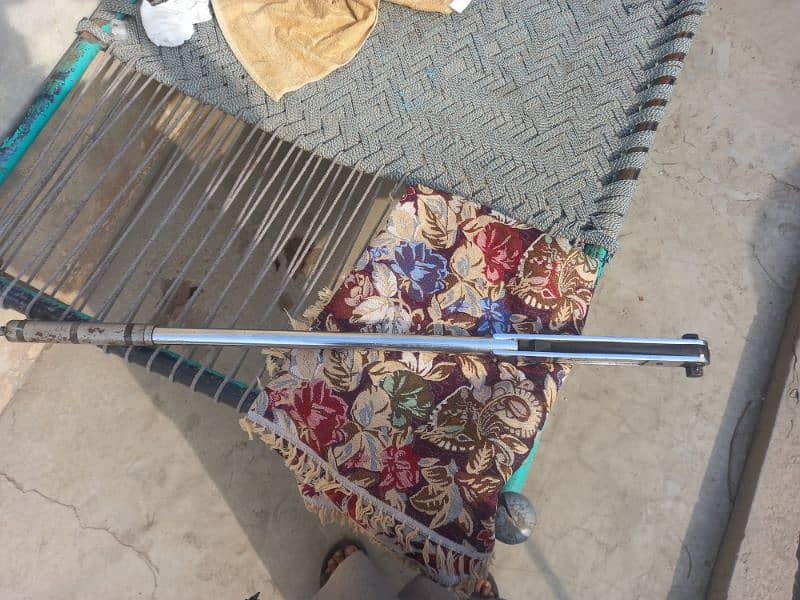 Torque rod 2