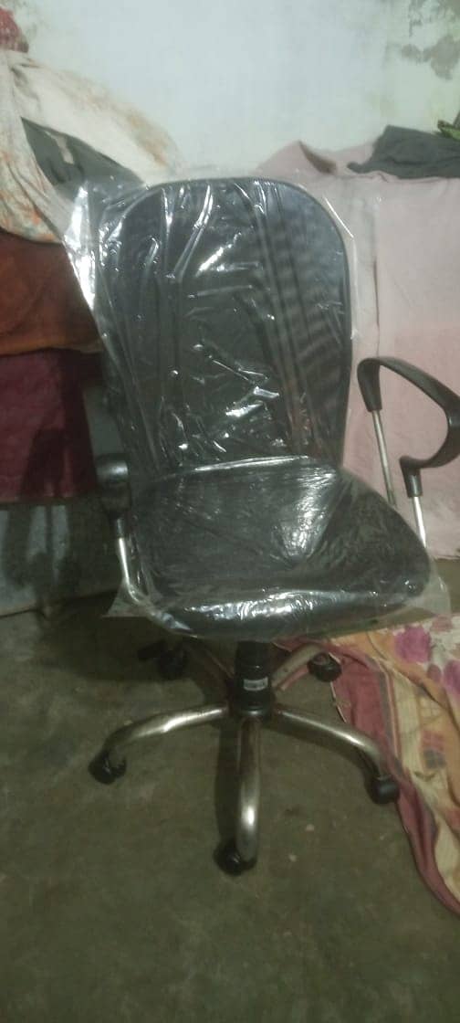 office chairs repairing services  - Chair repairing services 6