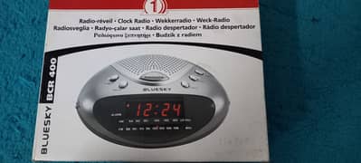 Clock radio 0