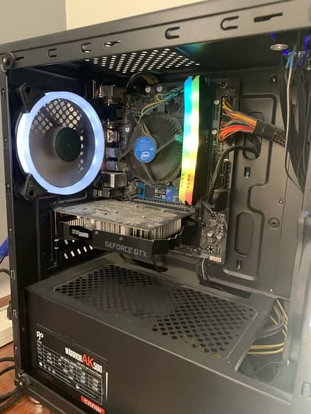 Gaming PC with i3 10 Gen and GTX 1650 2