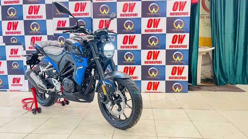 super star 200cc best sports racing bike at OW MOTORS ready to deliver 7