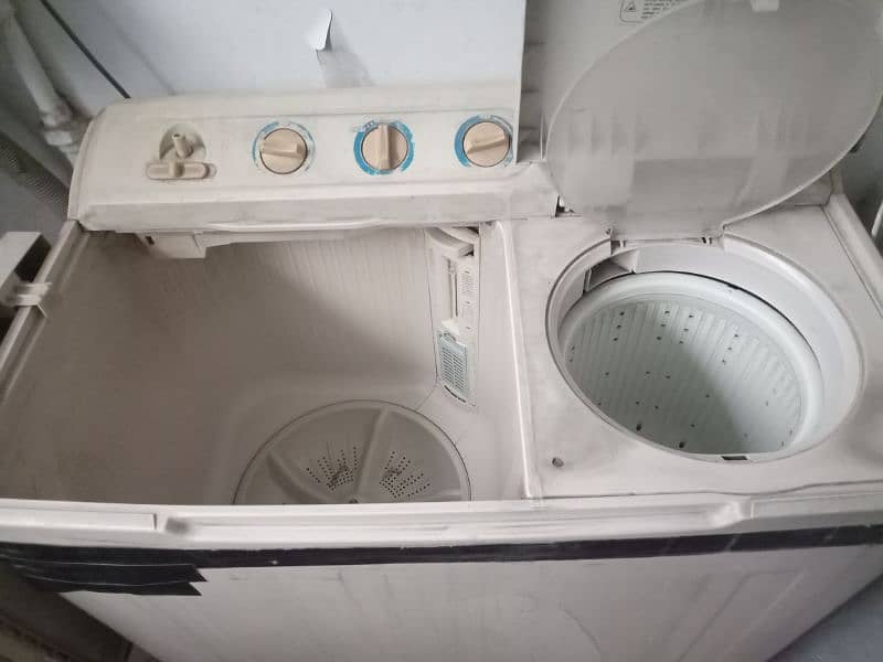 Washing Machine and Dryer of HAIER in excellent condition 1