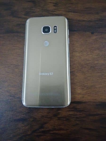 Samsung Galaxy S7 , PTA Approved , Condition 9/10 , Colour Gold 1