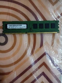 Computer DDR 3 RAM 2GB 4 Piece only 1900