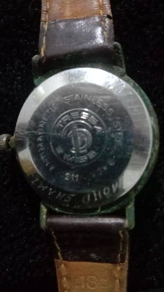 it's an antique watch. 50 years old watch 1