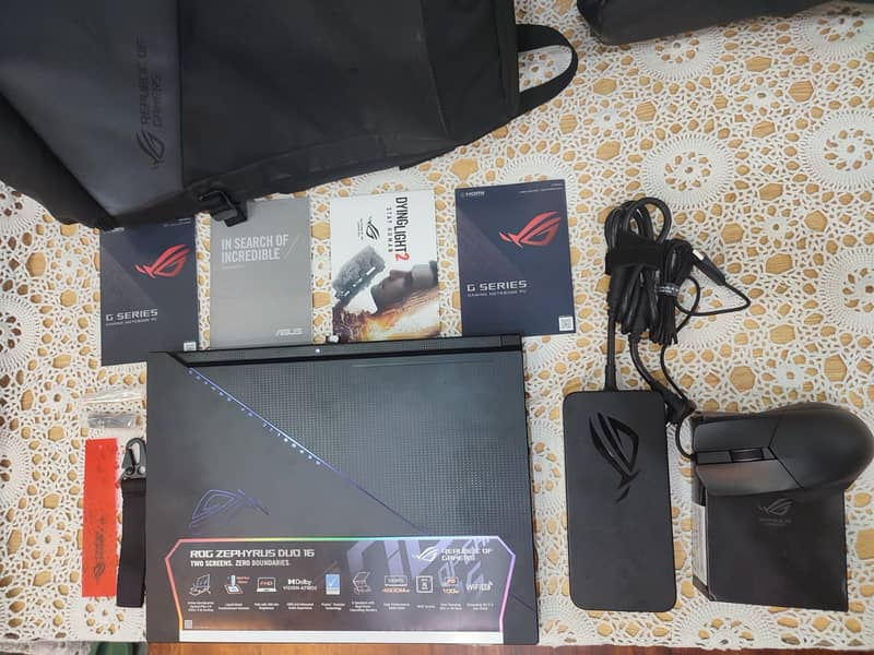 Asus ROG Zephyrus Duo 16 Gaming Laptop 4