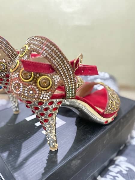 Buy Handicrafts n more Wedding Shoes for Bride, Red Wedding Shoes, White Bridal  Footwear, Red Shoes for Wedding, Ethnic Indian Shoes, Khussa Shoes for  Women (Numeric_6) at Amazon.in