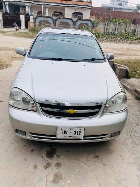 Chevrolet Optra - Full Option (Sunroof/Auto) 4