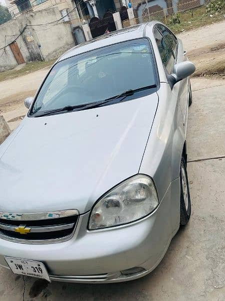 Chevrolet Optra - Full Option (Sunroof/Auto) 5