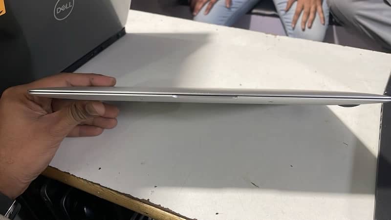 macbook air 2015 i5 new condition 1