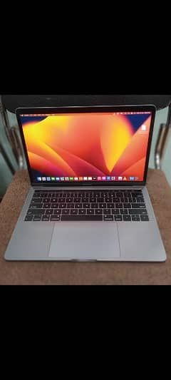 MacBook Pro 2019 Core i7 16GB / 512GB 13" CTO Model A1989