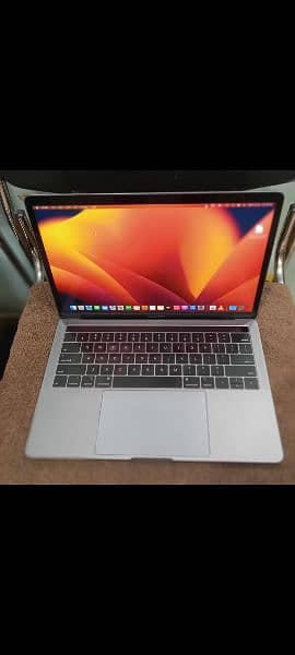MacBook Pro 2019 Core i7 16GB 512GB 13" CTO Model A1989 8