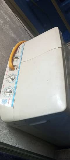 National Semi Automatic Washing Machine with Dryer