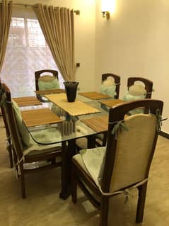 Sofa set, Dining table for sale