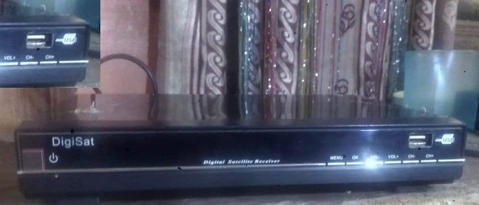 DigiSat Digital Satellite Receiver W/o Remote 0