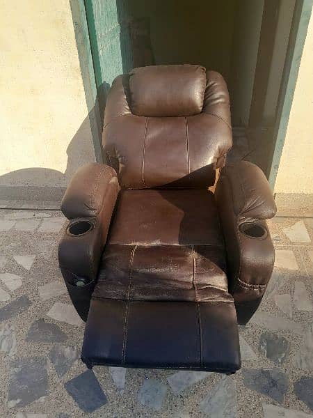 Olx deals recliner sofa