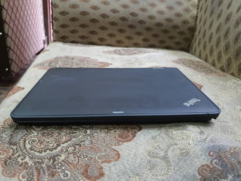 Lenovo yoga 11e Touch Laptop 7th gen 5