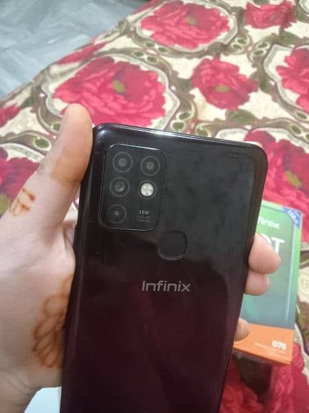 Infinix hot 10 4/128 8