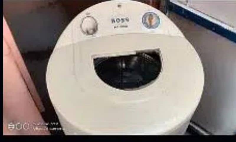 Boss spin dryer in large size good working condition. 1