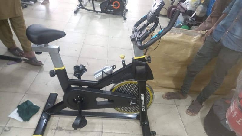 Exercise Gym cycle 03074776470 3