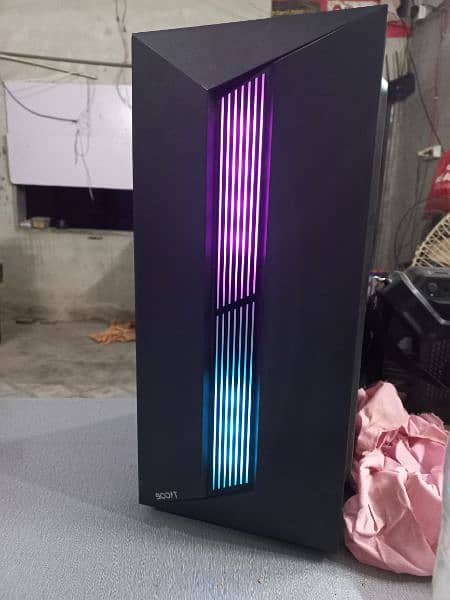 gaming pc only 2 month use 4