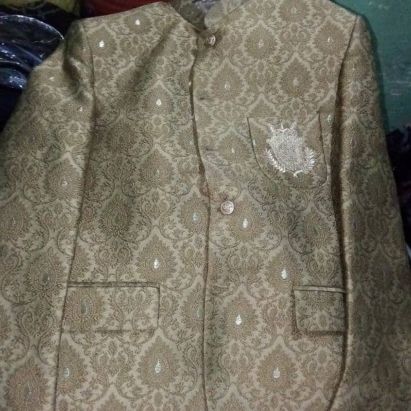 Prince coat for sale contact :033/50/42/12/33 2