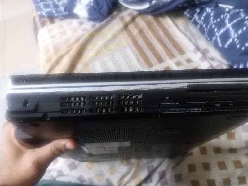 Dell Inspiron 1720 Laptop for Sale 8