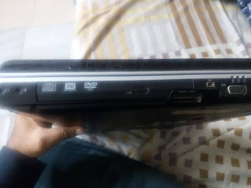 Dell Inspiron 1720 Laptop for Sale 10