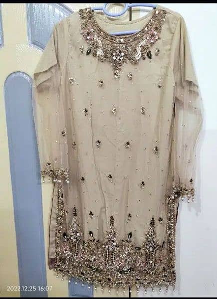 urgent sale 3pice fancy party wear dresses 6