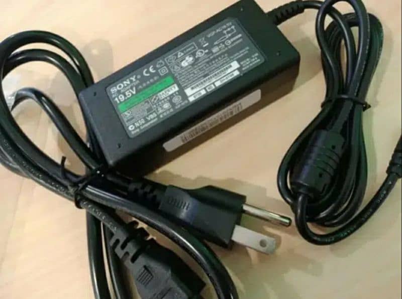 Original Laptop Chargers Available 10/10 3