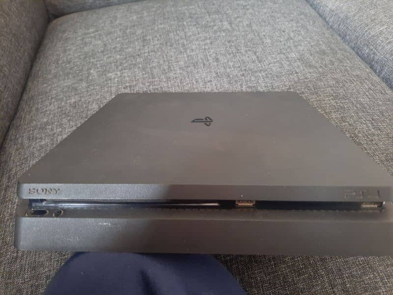 ps4 Slim 500gb bought from Canada 3