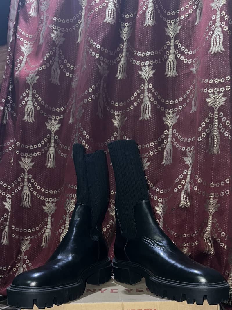 zara chelsea boots 1