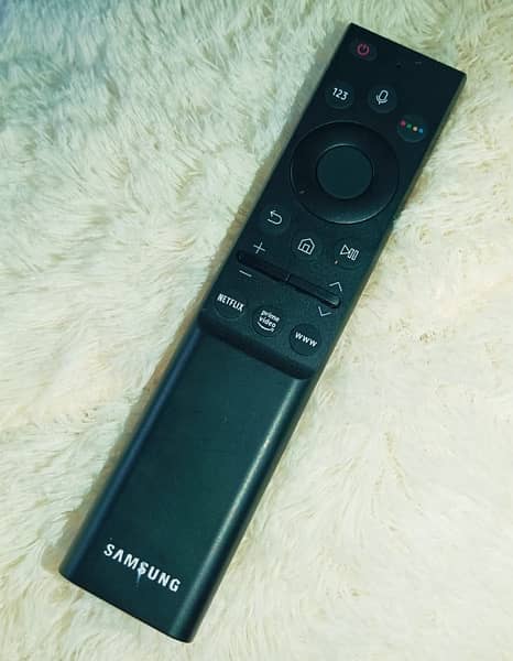 Samsung Smart Tv remote controls 2