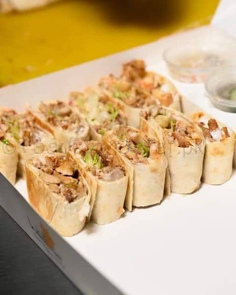 آپ کو پیزا فاسٹ فوڈ کچن سٹاف کی ضرورت ہے
ہم سے رابطہ کریں 13