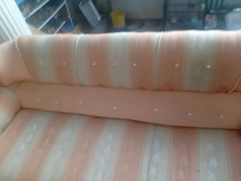 5 Seater full poshish Lush Condition Sofa set 1
